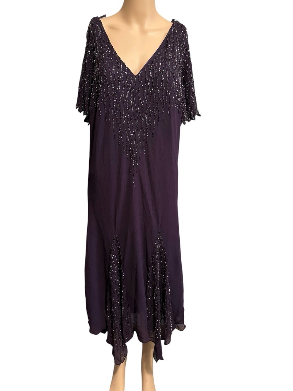 J Kara purple Beaded Evening handkerchief hem Dress size 20W